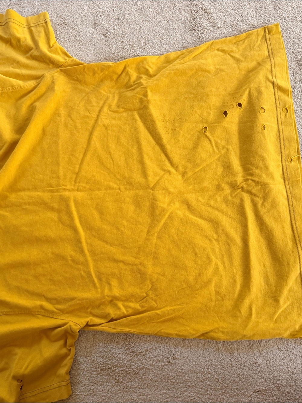 Zara Yellow Short-Sleeve Vintage Graphic Tee - Picture 6 of 8